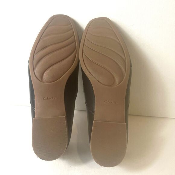 Clarks Collection Womens Sz 10 M Comfort Casual Black Leather Slip On Flats Shoe - Picture 10 of 11